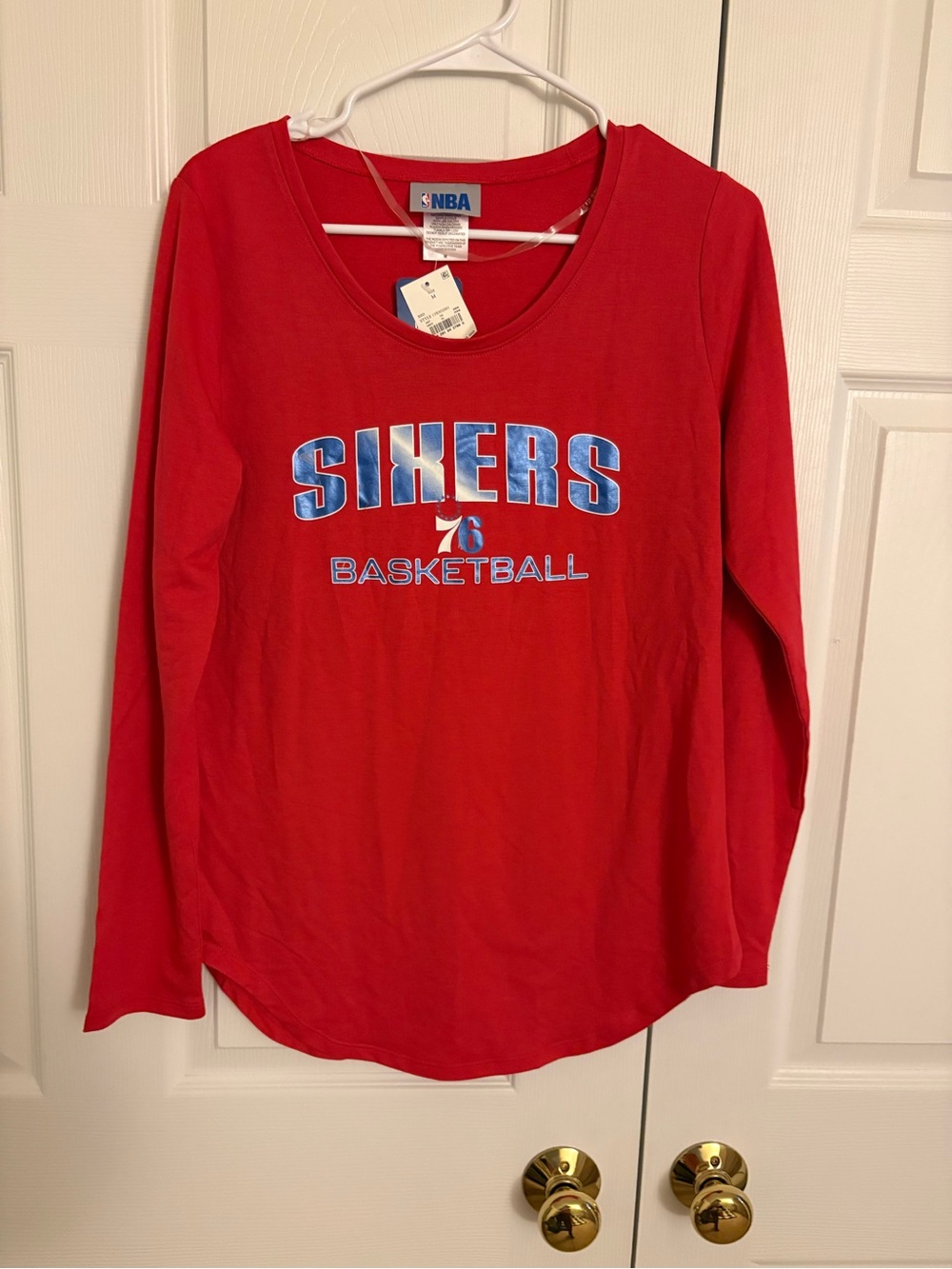 NBA Women’s Sixers Red Long-Sleeve Top (Med) New